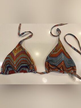 Multicolor Chevron Triangle Bikini Top - size Medium